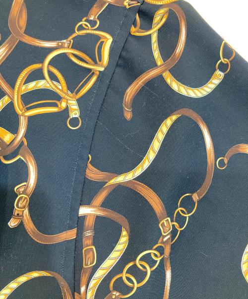 PT TORINO（ピーティートリノ）PT TORINO (ピーティートリノ) baroque pattern zip-up jacket/バロック パターン ジップアップ ジャケット ブラック サイズ:SIZE 39の古着・服飾アイテム