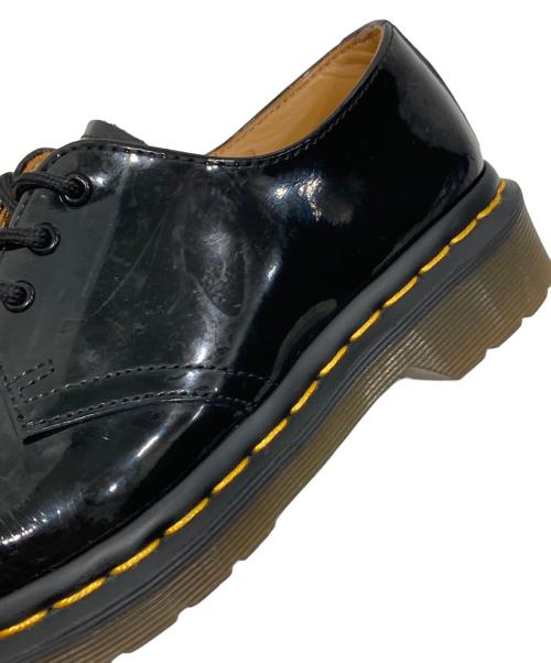 Dr.Martens（ドクターマーチン）Dr.Martens (ドクターマーチン) エナメル３ホールシューズ ブラック サイズ:SIZE 22.5cmの古着・服飾アイテム