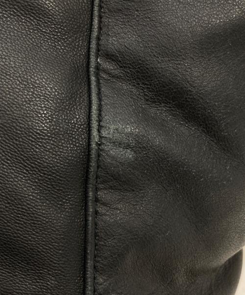 AVIREX（アヴィレックス）AVIREX (アヴィレックス) ラムレザーダウンジャケット ブラック サイズ:SIZE Mの古着・服飾アイテム