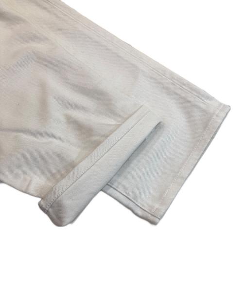 YCHAI（イカイ）YCHAI (イカイ) ROBUSTO ワンウォッシュテーパードフィットホワイトデニム ホワイト サイズ:32の古着・服飾アイテム