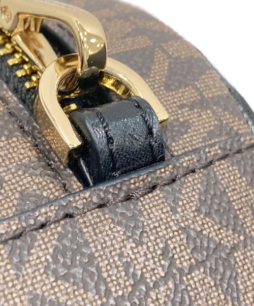 MICHAEL KORS（マイケル・コース）MICHAEL KORS (マイケル・コース) モノグラムショルダーバッグ ブラウンの古着・服飾アイテム