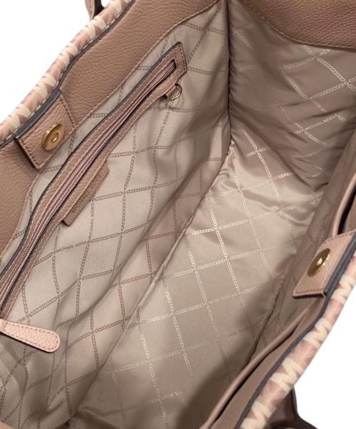 MICHAEL KORS（マイケル・コース）MICHAEL KORS (マイケル・コース) Heidi Large Logo Jacquard Tote Bag/ハイジ ラージ ロゴ ジャカード トートバッグ ピンクの古着・服飾アイテム