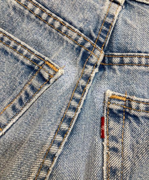 LEVI'S（リーバイス）LEVI'S (リーバイス) ５６０ COMFORT JEANS-MEDIUM STONE WASH/560 コンフォート ジーンズ ミディアム ストーン ウォッシュ インディゴ サイズ:SIZE W36×L34の古着・服飾アイテム