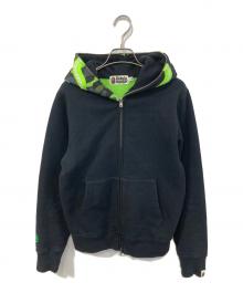 A BATHING APE（ア ベイシング エイプ）の古着「1st camo neon ジップパーカー」｜ブラック×グリーン