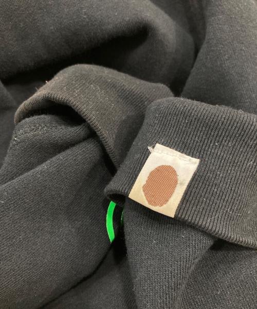 A BATHING APE（ア ベイシング エイプ）A BATHING APE (ア ベイシング エイプ) 1st camo neon ジップパーカー ブラック×グリーン サイズ:Sの古着・服飾アイテム