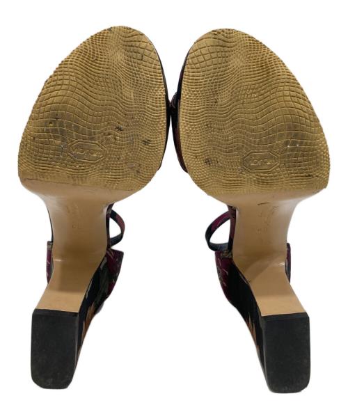 Salvatore Ferragamo（サルヴァトーレ フェラガモ）Salvatore Ferragamo (サルヴァトーレ フェラガモ) ヒールパンプス ブラック サイズ:SIZE 6Dの古着・服飾アイテム