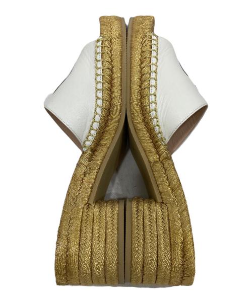 GUCCI（グッチ）GUCCI (グッチ) White lether GG Espadrille Block Heel Slide Sandals/ホワイト レザー GG エスパドリーユ ブロック ヒール スライド サンダル ゴールド サイズ:SIZE 36の古着・服飾アイテム