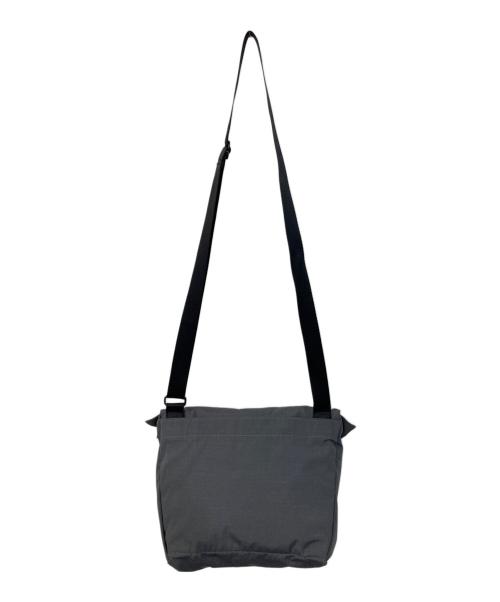 THE NORTHFACE PURPLELABEL（ザ・ノースフェイス パープルレーベル）THE NORTHFACE PURPLELABEL (ザ・ノースフェイス パープルレーベル) Mountain Wind Shoulder Bag/マウンテン ウィンド ショルダー バッグ グレーの古着・服飾アイテム