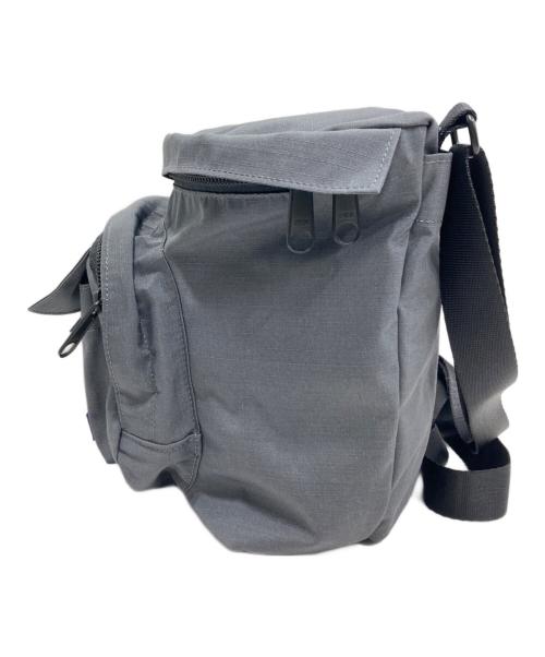 THE NORTHFACE PURPLELABEL（ザ・ノースフェイス パープルレーベル）THE NORTHFACE PURPLELABEL (ザ・ノースフェイス パープルレーベル) Mountain Wind Shoulder Bag/マウンテン ウィンド ショルダー バッグ グレーの古着・服飾アイテム