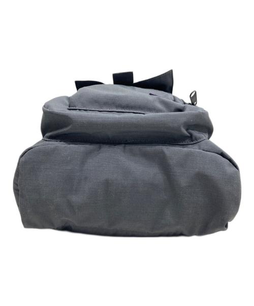 THE NORTHFACE PURPLELABEL（ザ・ノースフェイス パープルレーベル）THE NORTHFACE PURPLELABEL (ザ・ノースフェイス パープルレーベル) Mountain Wind Shoulder Bag/マウンテン ウィンド ショルダー バッグ グレーの古着・服飾アイテム