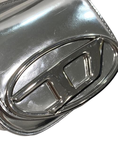 DIESEL（ディーゼル）DIESEL (ディーゼル) ショルダーバッグ シルバーの古着・服飾アイテム