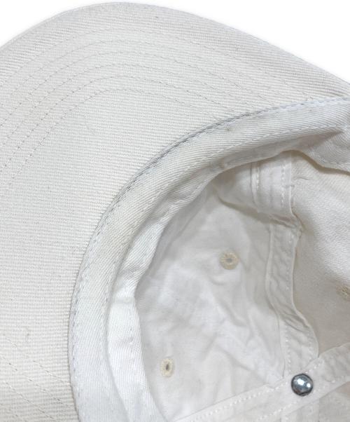 SUPREME（シュプリーム）Supreme (シュプリーム) 6パネルキャップ ホワイトの古着・服飾アイテム