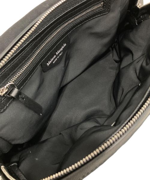Maison Margiela（メゾンマルジェラ）Maison Margiela (メゾンマルジェラ) GLAM SLAM SPORT CAMERA BAG/グラム スラム スポーツ カメラ バッグ ブラックの古着・服飾アイテム