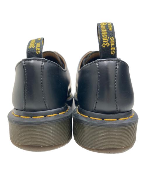 Dr.Martens（ドクターマーチン）Dr.Martens (ドクターマーチン) BEAMS (ビームス) 別注3ホールシューズ ブラック サイズ:UK5の古着・服飾アイテム