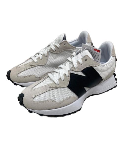 NEW BALANCE（ニューバランス）NEW BALANCE (ニューバランス) 327ローカットスニーカー ホワイト サイズ:24cm 未使用品の古着・服飾アイテム