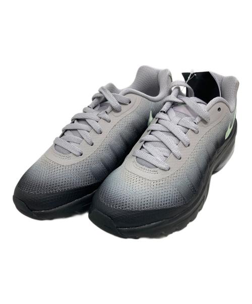 NIKE（ナイキ）NIKE (ナイキ) スポーツシューズ エア マックス インビガー グレー サイズ:23.5㎝の古着・服飾アイテム