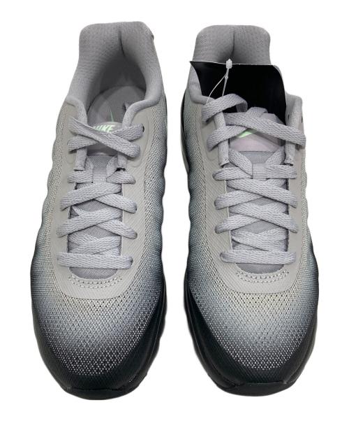 NIKE（ナイキ）NIKE (ナイキ) スポーツシューズ エア マックス インビガー グレー サイズ:23.5㎝の古着・服飾アイテム