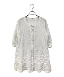 INGEBORG（インゲボルグ）の古着「Cローンフラワー刺繍チュニックブラウス」｜ホワイト