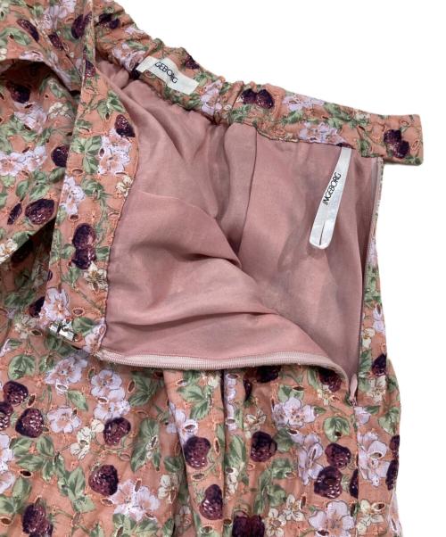 INGEBORG（インゲボルグ）INGEBORG (インゲボルグ) ワイルドベリースカート ピンク サイズ:SIZE 3の古着・服飾アイテム