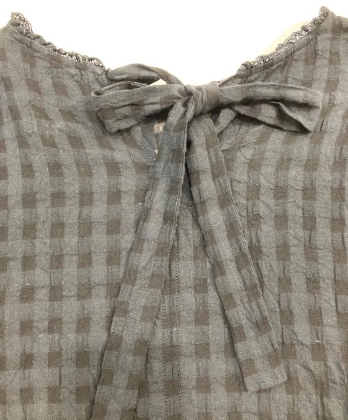 INGEBORG（インゲボルグ）INGEBORG (インゲボルグ) シアーブラウス ブラック サイズ:SIZE 3の古着・服飾アイテム