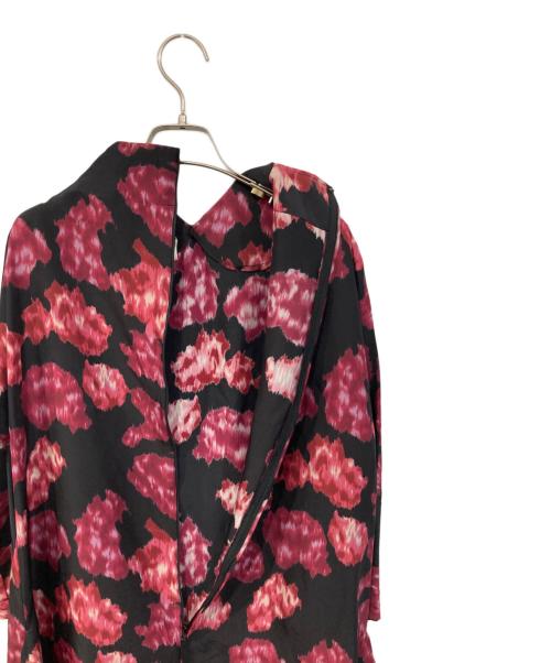 COMME des GARCONS（コムデギャルソン）COMME des GARCONS (コムデギャルソン) シルク総柄フラワーワンピース ブラック サイズ:SIZE XSの古着・服飾アイテム