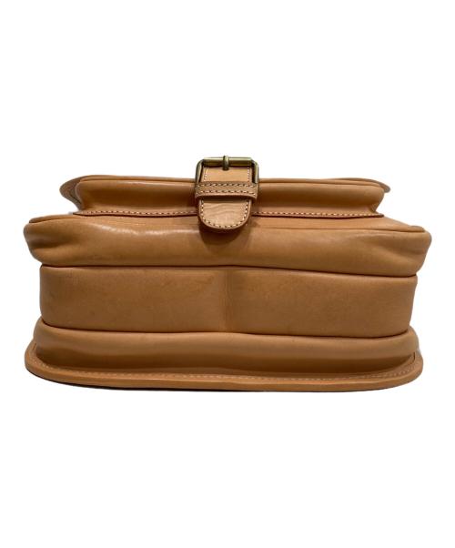 BREE（ブリー）BREE (ブリー) レザーショルダーバッグ ベージュの古着・服飾アイテム