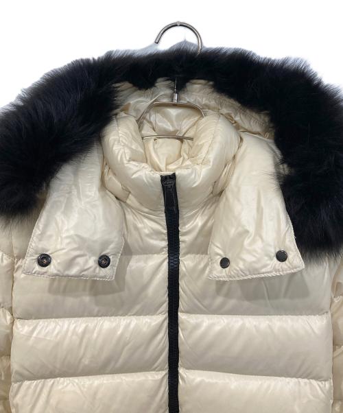 MONCLER（モンクレール）MONCLER (モンクレール) BADYFURダウンジャケット ホワイト サイズ:00の古着・服飾アイテム