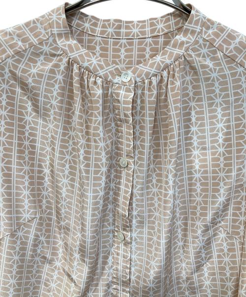 ROPE（ロペ）ROPE (ロペ) モノグラムプリントワンピース ベージュ サイズ:FREE 未使用品の古着・服飾アイテム