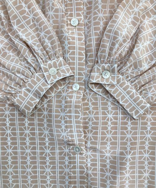 ROPE（ロペ）ROPE (ロペ) モノグラムプリントワンピース ベージュ サイズ:FREE 未使用品の古着・服飾アイテム