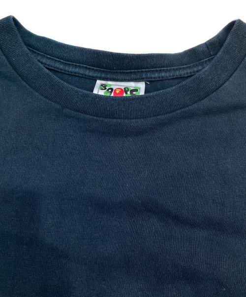 A BATHING APE（アベイシングエイプ）A BATHING APE (アベイシングエイプ) プリントTシャツ ネイビー サイズ:SIZE Mの古着・服飾アイテム