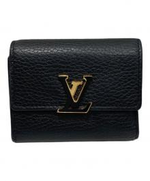 LOUIS VUITTON（ルイ ヴィトン）の古着「3つ折り財布 ポルトフォイユ・カプシーヌ」｜ブラック