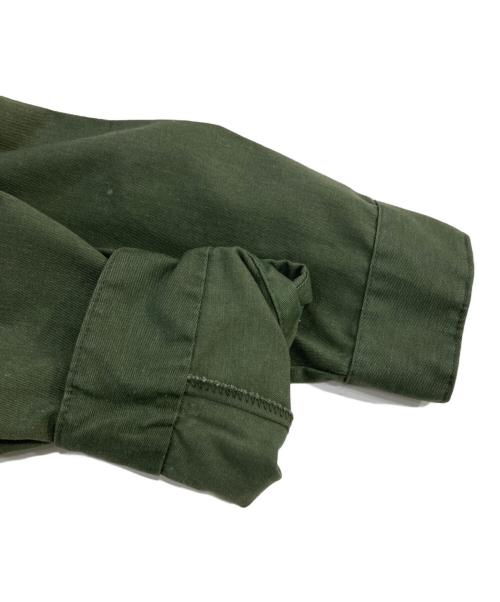 US ARMY（ユーエスアーミー）US ARMY (ユーエスアーミー) 80’s バックプリントユーティリティシャツ カーキ サイズ:なしの古着・服飾アイテム