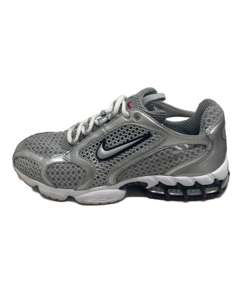 NIKE（ナイキ）NIKE (ナイキ) AIR ZOOM SPIRIDON CAGE 2 LT SMOKE GREY/METALLIC SILVER シルバー サイズ:27.5の古着・服飾アイテム