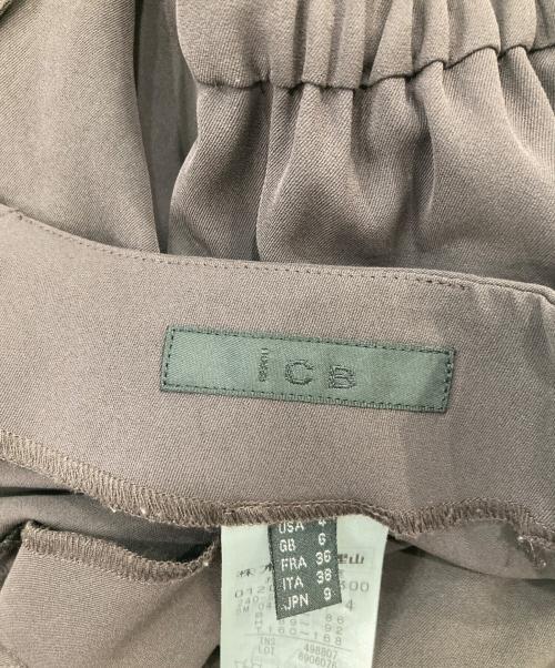 icB（アイシービー）icB (アイシービー) Soft Twill オールインワン ブラウン サイズ:9の古着・服飾アイテム