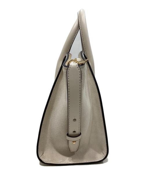 MICHAEL KORS（マイケル・コース）MICHAEL KORS (マイケル・コース) 2WAYショルダーバッグ ホワイトの古着・服飾アイテム