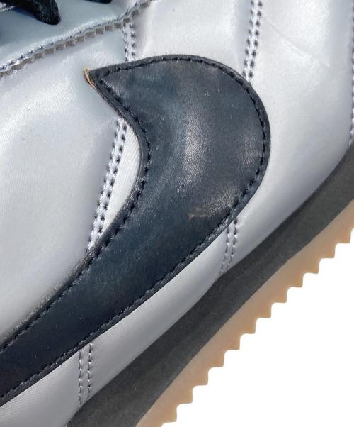 NIKE（ナイキ）NIKE (ナイキ) CORTEZ SE MTLC COOL GREY/BLACK-GUM DARK BROWN/コルテッツ SE メタリッククールグレー/ブラック-ガムダークブラウン グレー サイズ:SIZE 27cmの古着・服飾アイテム
