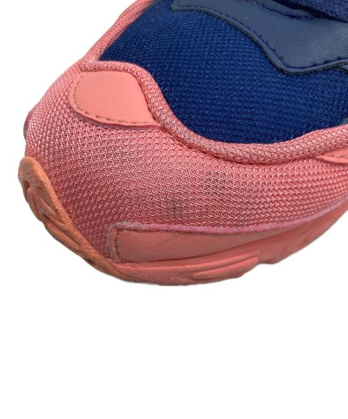 RAF SIMONS（ラフシモンズ）RAF SIMONS (ラフシモンズ) adidas (アディダス) Ozweego Tactile Rose ネイビー×ピンク サイズ:27㎝の古着・服飾アイテム