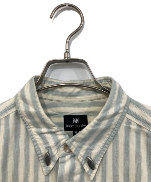 ISSEY MIYAKE（イッセイミヤケ）ISSEY MIYAKE (イッセイミヤケ) ストライプシャツ ベージュ サイズ:SIZE Mの古着・服飾アイテム