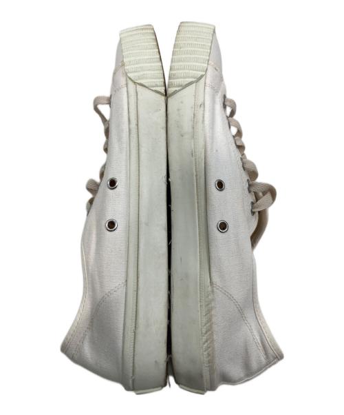 Maison Margiela（メゾンマルジェラ）Maison Margiela (メゾンマルジェラ) Destroy processing TABI SNEAKERS ホワイト サイズ:42の古着・服飾アイテム
