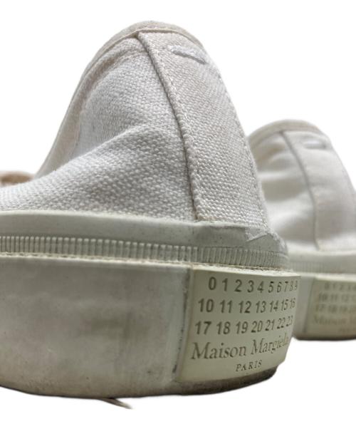 Maison Margiela（メゾンマルジェラ）Maison Margiela (メゾンマルジェラ) Destroy processing TABI SNEAKERS ホワイト サイズ:42の古着・服飾アイテム