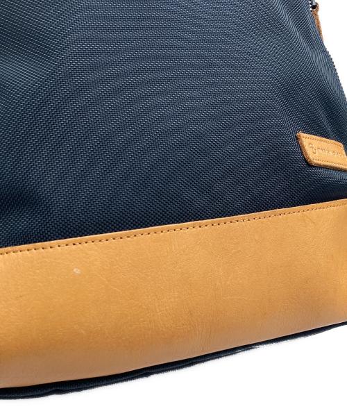 master-piece（マスターピース）master-piece (マスターピース) explorer バックパック ブラック×ベージュの古着・服飾アイテム