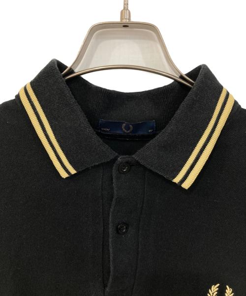 FRED PERRY（フレッドペリー）FRED PERRY (フレッドペリー) ポロシャツ ブラック サイズ:SIZE 40の古着・服飾アイテム