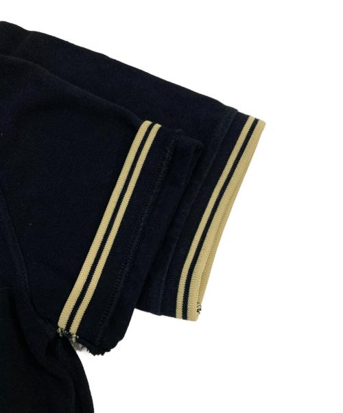 FRED PERRY（フレッドペリー）FRED PERRY (フレッドペリー) ポロシャツ ブラック サイズ:SIZE 40の古着・服飾アイテム