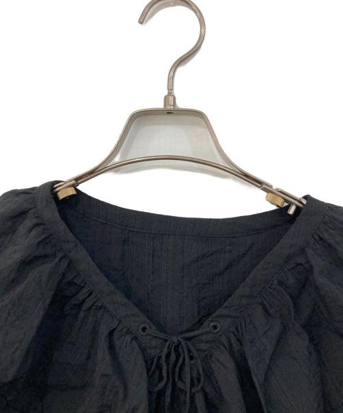 SLOBE IENA（スローブ イエナ）SLOBE IENA (スローブ イエナ) ラッフルレースアップブラウス ブラック サイズ:なしの古着・服飾アイテム