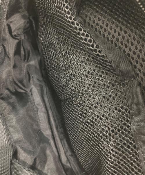 BRIEFING（ブリーフィング）BRIEFING (ブリーフィング) QUILTED WALKERショルダーバッグ ブラックの古着・服飾アイテム