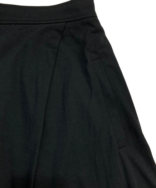 COGTHEBIGSMOKE（コグザビッグスモーク）COGTHEBIGSMOKE (コグザビッグスモーク) HALO SEMI-FLARE SKIRT/ヘイロー セミフレア スカート ブラック サイズ:なしの古着・服飾アイテム