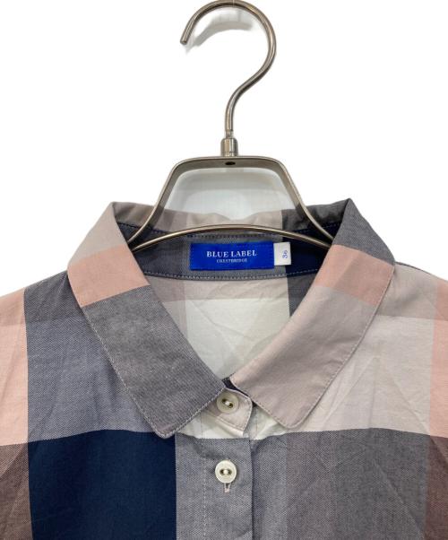 BLUE LABEL CRESTBRIDGE（ブルーレーベルクレストブリッジ）BLUE LABEL CRESTBRIDGE (ブルーレーベルクレストブリッジ) ノースリーブシャツ ベージュ サイズ:SIZE 36の古着・服飾アイテム