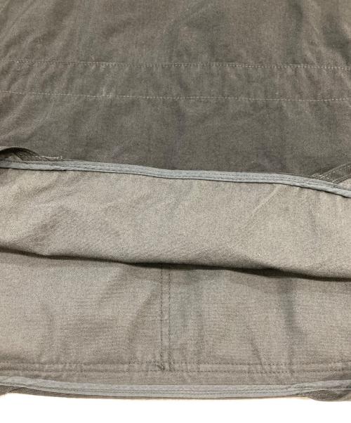 BROWN by 2-tacs（ブラウンバイツータックス）BROWN by 2-tacs (ブラウンバイツータックス) SEED IT VEST ブラック サイズ:不明の古着・服飾アイテム