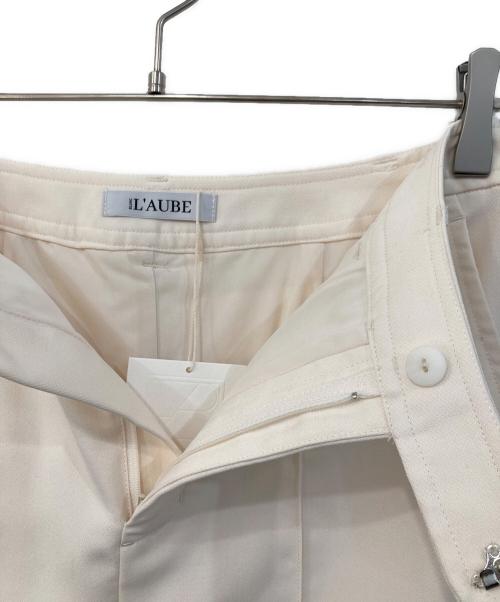 L'AUBE BLANC（ローブ ブラン）L'AUBE BLANC (ローブ ブラン) Front pin tuck pencil Skirt ホワイト サイズ:SIZE Mの古着・服飾アイテム