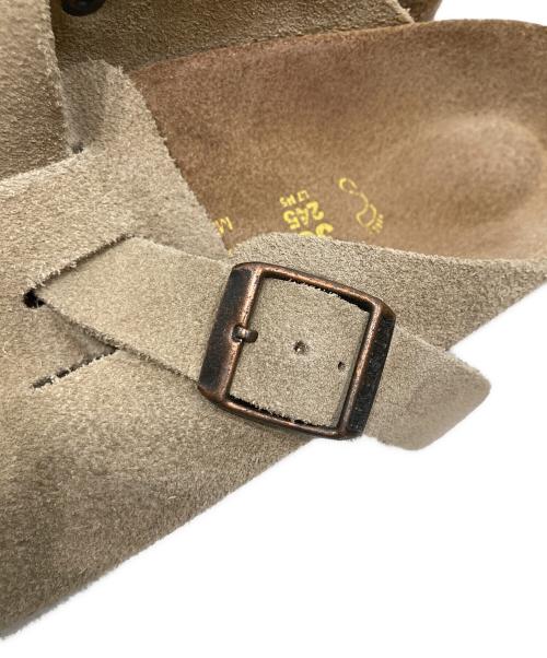 BIRKENSTOCK（ビルケンシュトック）BIRKENSTOCK (ビルケンシュトック) Boston Suede Leather（ボストン スウェードレザー） ベージュ サイズ:38の古着・服飾アイテム